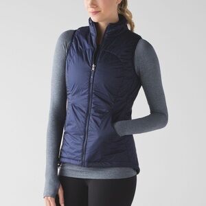 Lululemon Layer Up Vest Deep Indigo Greyvy Size 8